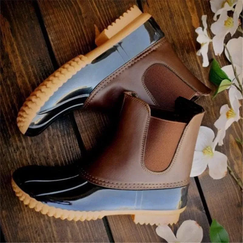 11120   Lace-Up & Slip-On Duck Boots