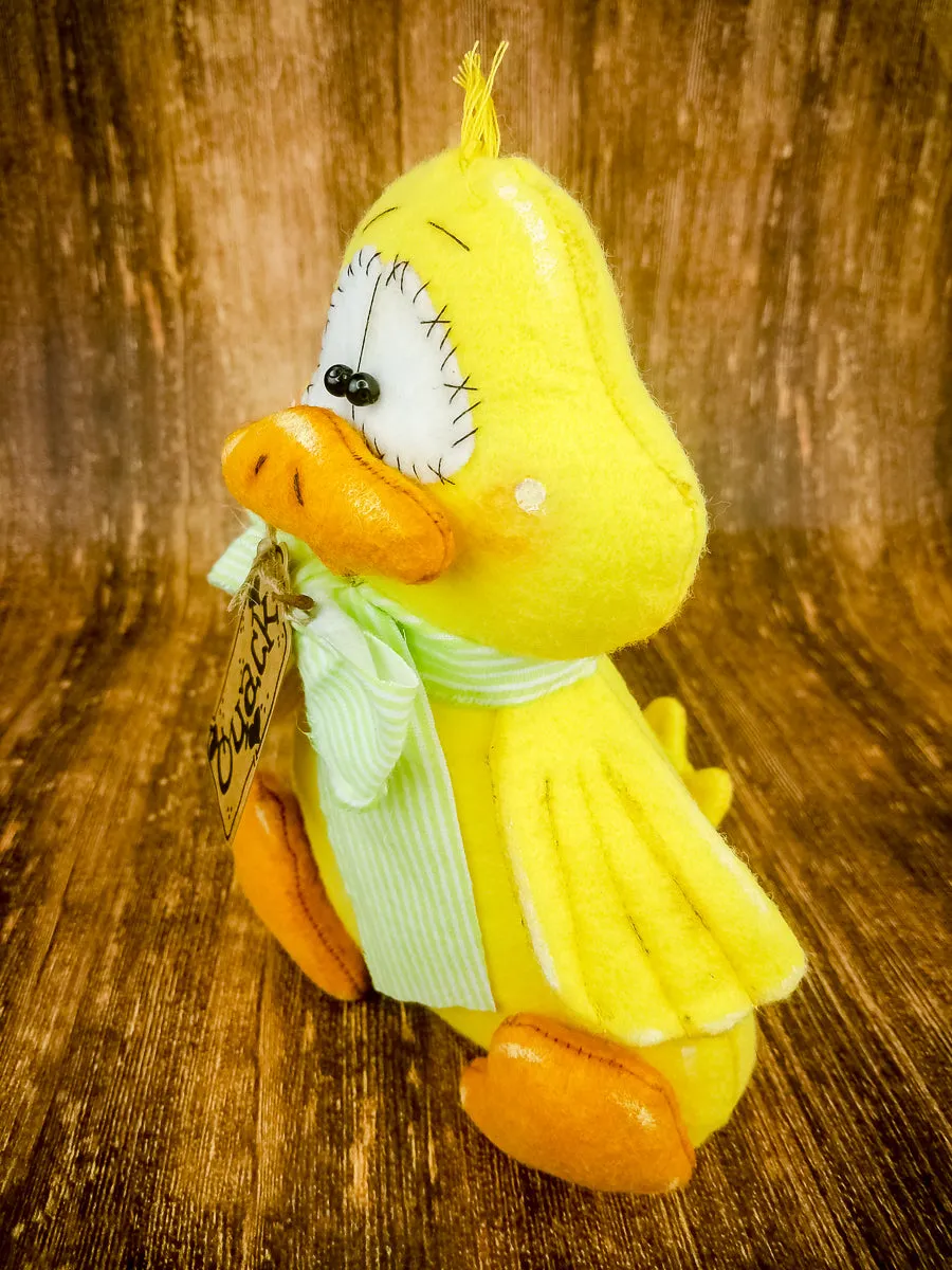 Duck Primitive Decor