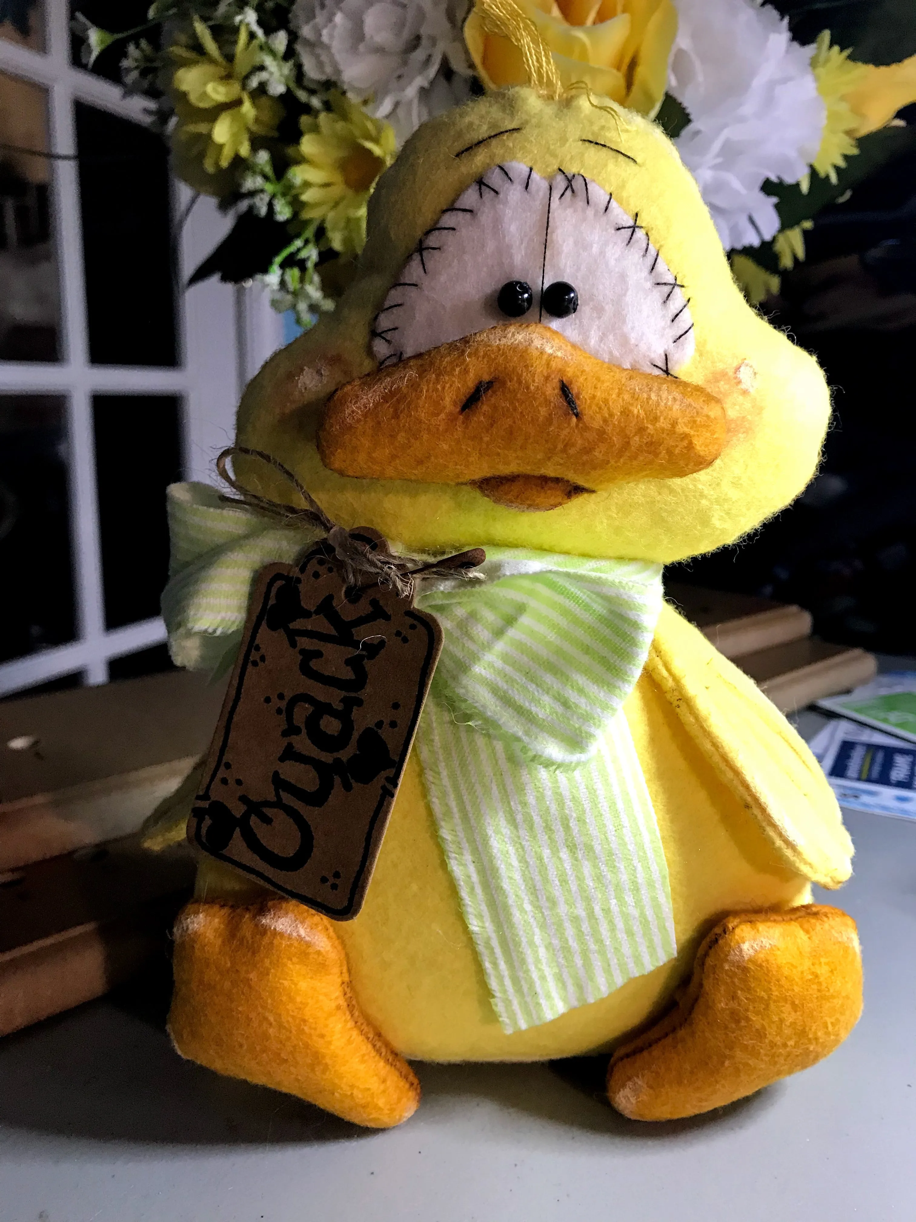 Duck Primitive Decor