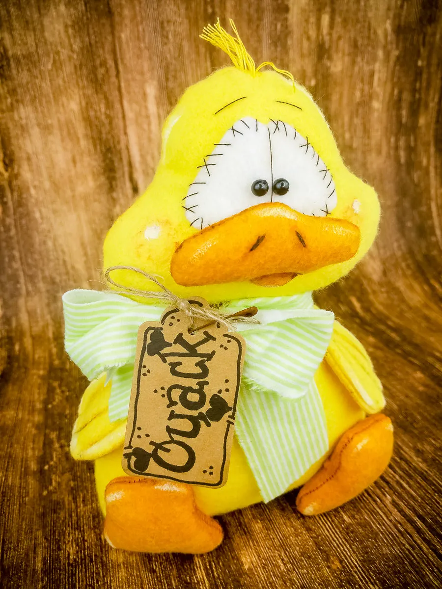 Duck Primitive Decor