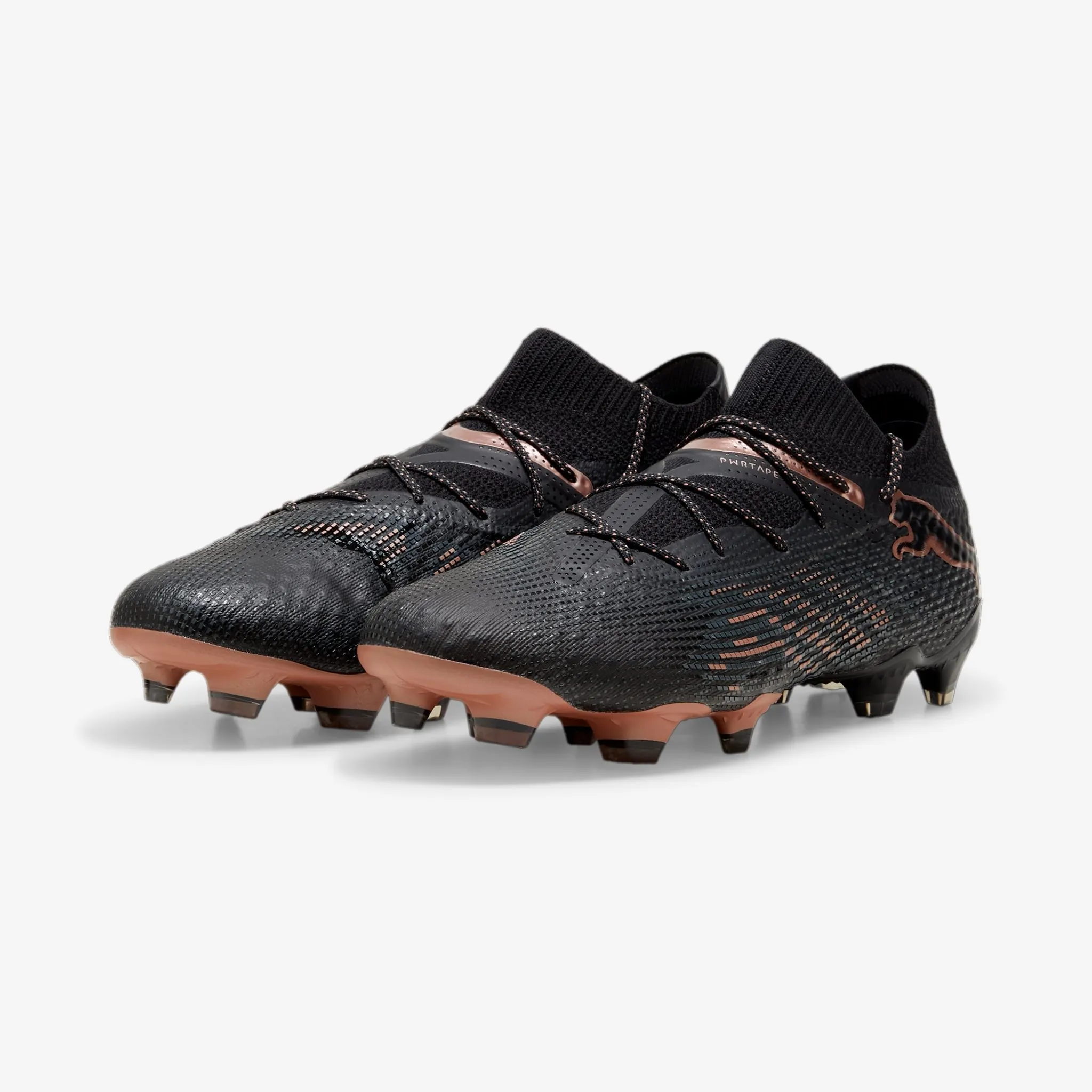 Men's Puma FUTURE 7 Ultimate FG/AG Soccer Cleats
