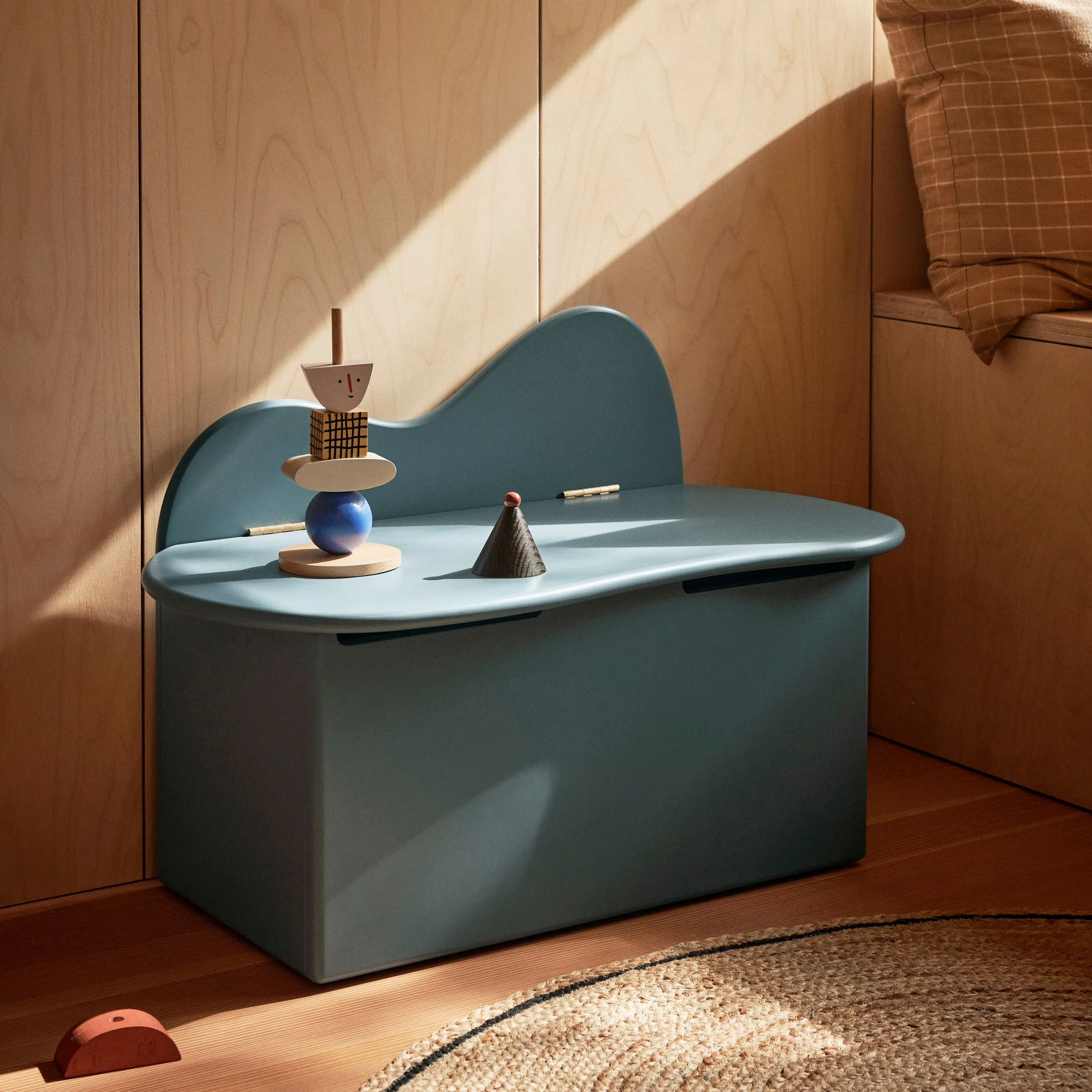 Slope Storage Bench