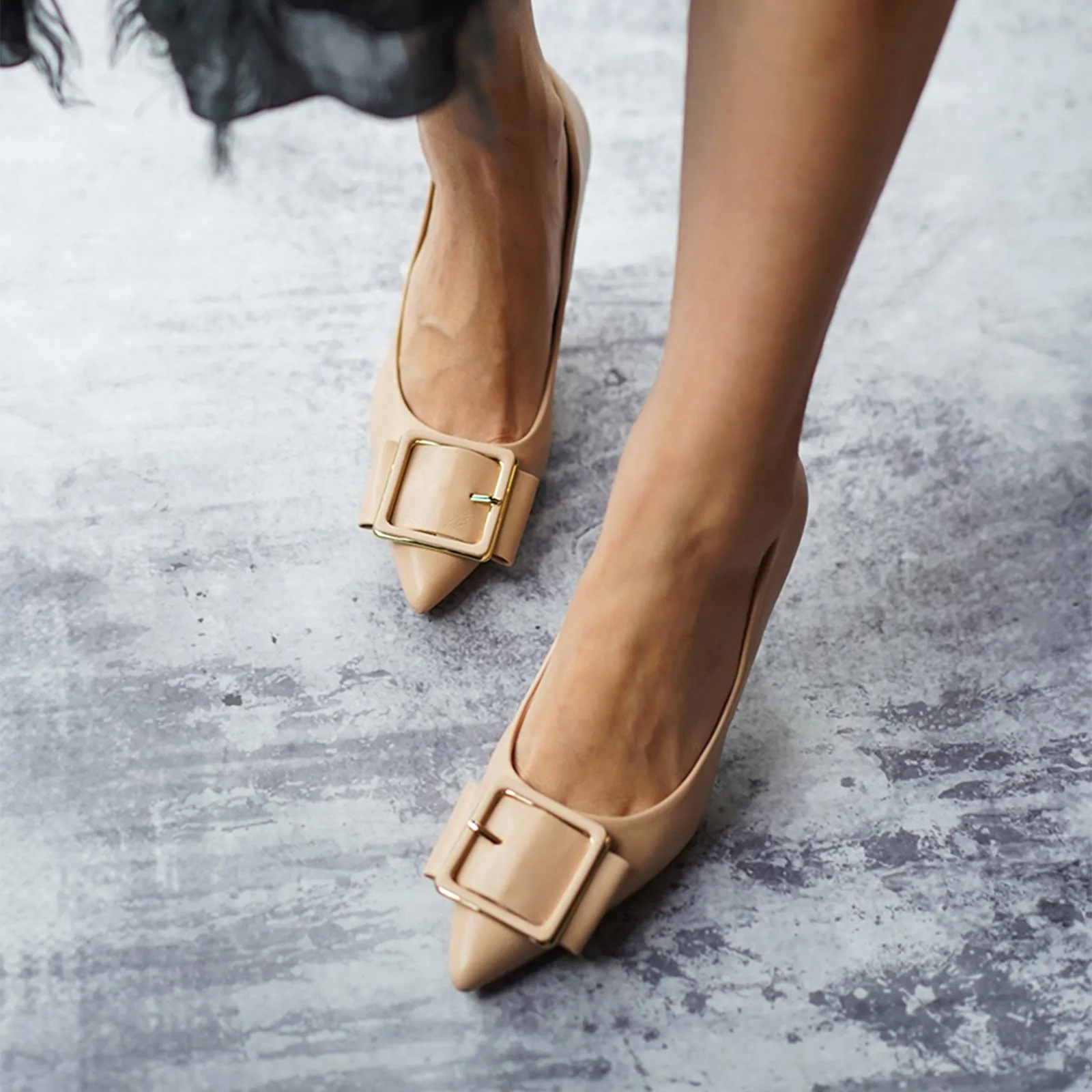Square Buckled Pumps (Olivia) Beige