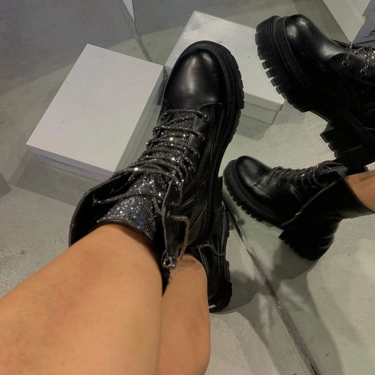 Women's Sequin Duck Tongue Leather Boots